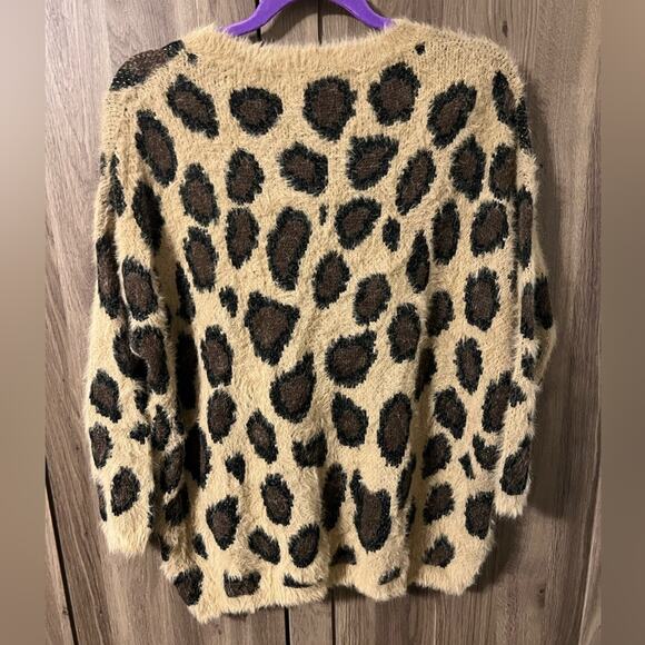 Altar'd State Fuzzy Knit Leopard Print Drop Sleeve Pullover Sweater, Small /Med - Picture 3 of 7